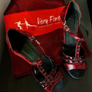 Salsa Dance Shoes in size 8